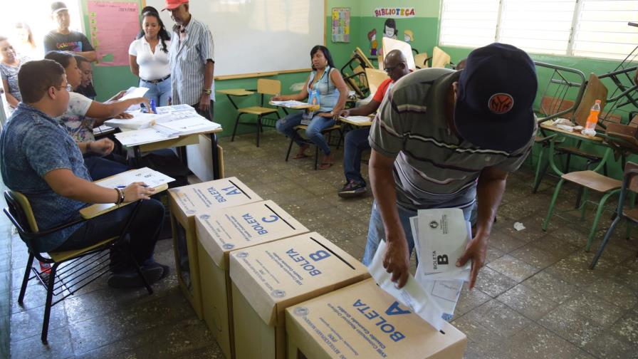 El PRM enfrenta mañana segundo reto de convención 
