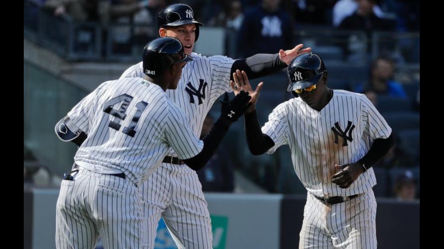 VIDEO: Miguel Andújar rompe el empate; Yanquis vencen a Orioles