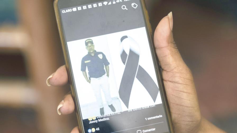 Policía investiga si sargento que se suicidó pidió ayuda por escrito 