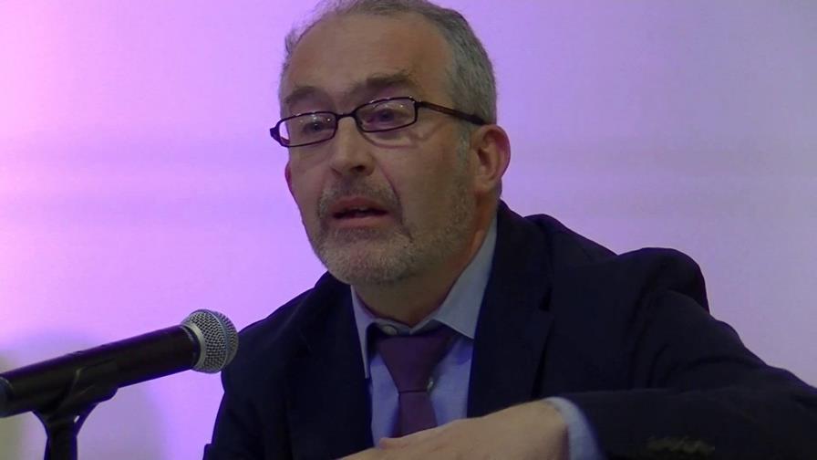 Experto español asegura primarias abiertas no son inconstitucionales