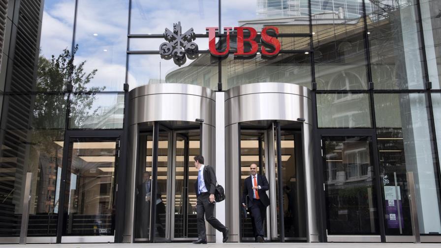 UBS dejará de enviar información sobre bolsa de valores a clientes
