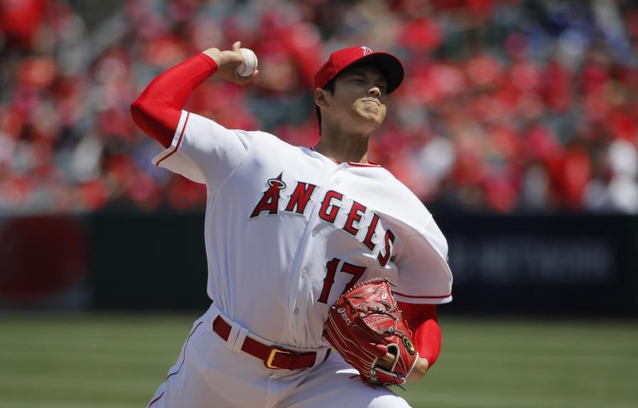 Ohtani arranca en carril para pelear por Novato del Año, Cy Young y MVP