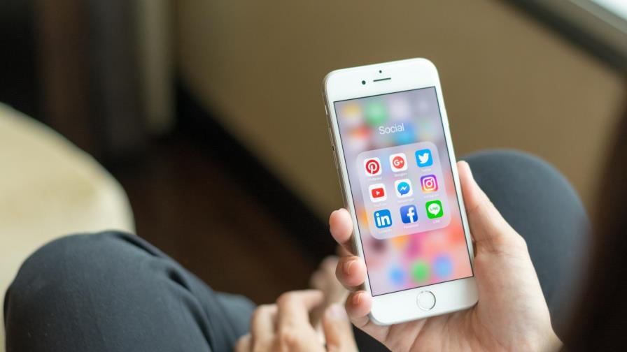 ¿Qué pasa con tus datos en las redes? ¿Qué pasa con tus datos en las redes?