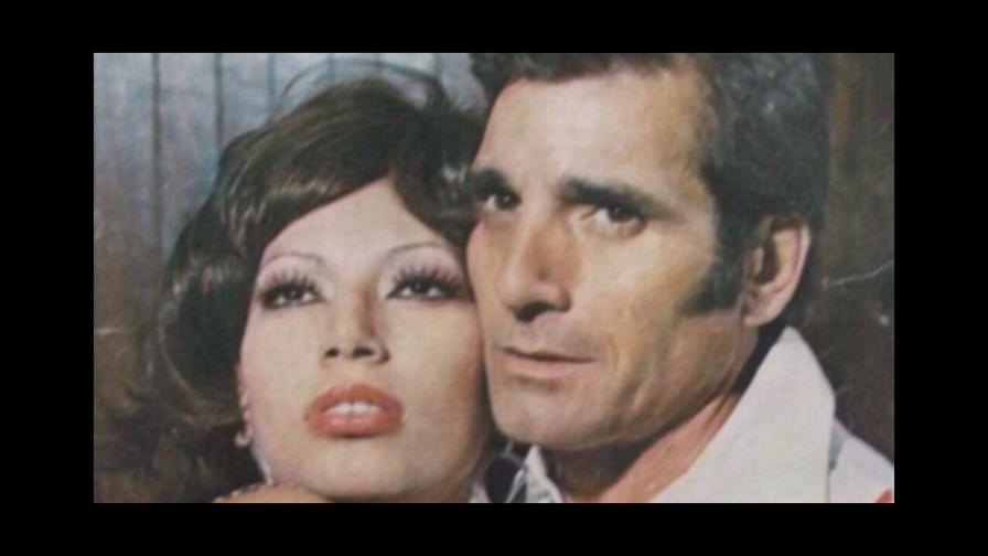 Actriz y cantante mexicana se suicida en baño de institución pública Actriz y cantante mexicana se suicida en baño de institución pública