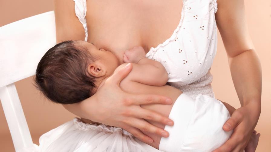 Nueva estrategia en favor de lactancia materna, que lucha por ganar adeptas