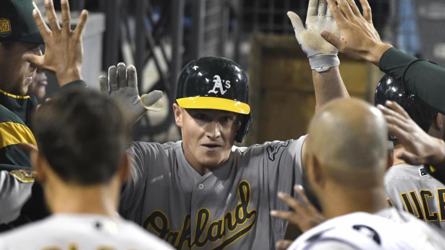 Con 21 hits, Atléticos aplastan a Dodgers