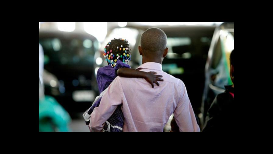 Visa especial a venezolanos y trabas a haitianos levantan polémica en Chile