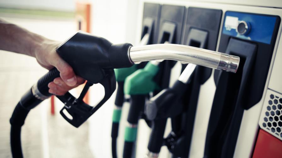 Precios de varios combustibles suben entre RD$1.00 y RD$2.00 Precios de varios combustibles suben entre RD$1.00 y RD$2.00