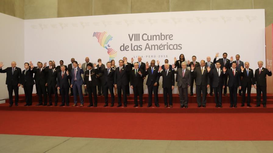 Trump y Macron celebran ataque  a Siria, dicen era indispensable