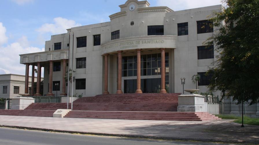 Investigan hombre que habría abusado sexualmente de una niña en Santiago