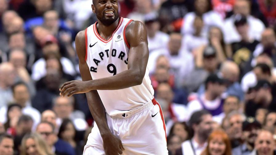 Ibaka anota 23, Raptors golpean primero ante Wizards