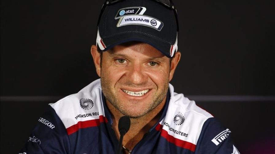 El expiloto de Fórmula Uno Rubens Barrichello revela que le retiraron un tumor benigno