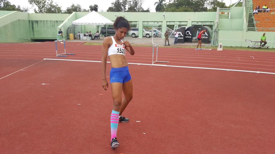 Herederas de Arrendel   en el salto de altura se quedan por debajo