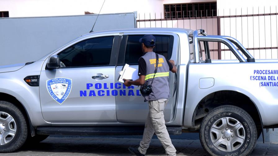 La Policía apresa a otros dos implicados en asalto y recupera RD$3 millones La Policía apresa a otros dos implicados en asalto y recupera RD$3 millones