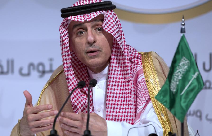 Arabia Saudí confirma conversa con Washington para envío de tropas a Siria