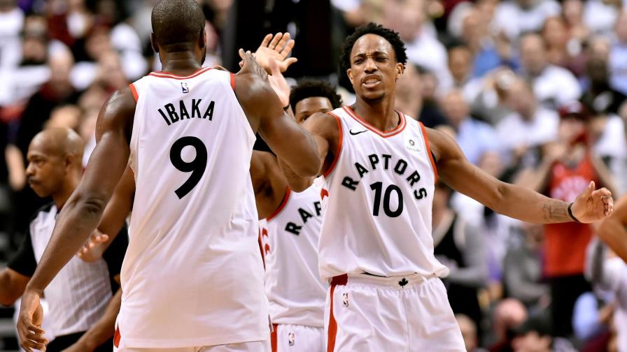 DeRozan encesta 37 y los Raptos están 2-0; “salí para ser agresivo”, dijo DeRozan encesta 37 y los Raptos están 2-0; “salí para ser agresivo”, dijo