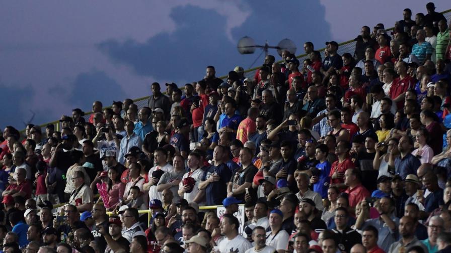 Alcaldesa de San Juan: Mellizos-Indios se jugará pese a apagón Alcaldesa de San Juan: Mellizos-Indios se jugará pese a apagón