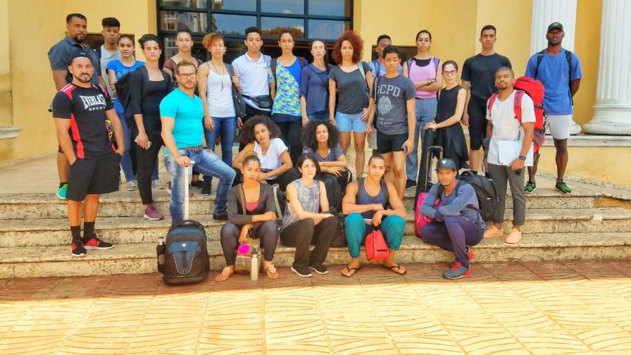 Bailarines harán una marcha para reclamar aumento salarial al Ministerio de Cultura