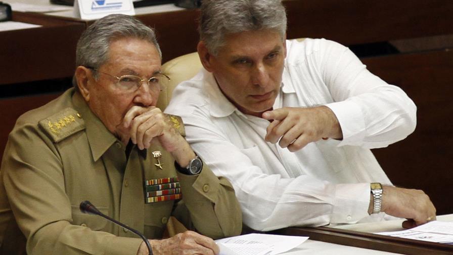 Fin de era de los Castro: ¿Renovación o formalización del continuismo en Cuba? Fin de era de los Castro: ¿Renovación o formalización del continuismo en Cuba?