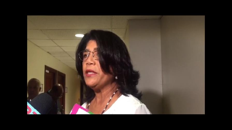 Viceministra de la Mujer dice la hacen salir de reunión de la Comisión de Género del Senado Viceministra de la Mujer dice la hacen salir de reunión de la Comisión de Género del Senado