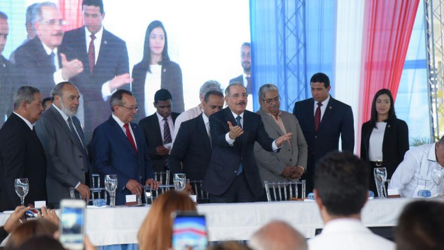 Gobierno entrega hospital provincial de Santiago Rodríguez