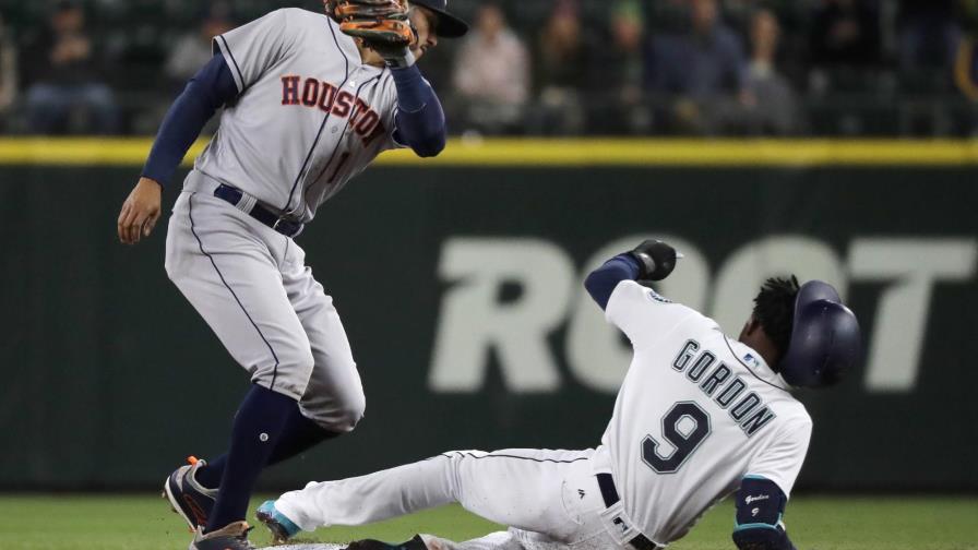 Astros hunden a Marineros; de 12-2 batearon los dominicanos de Seattle