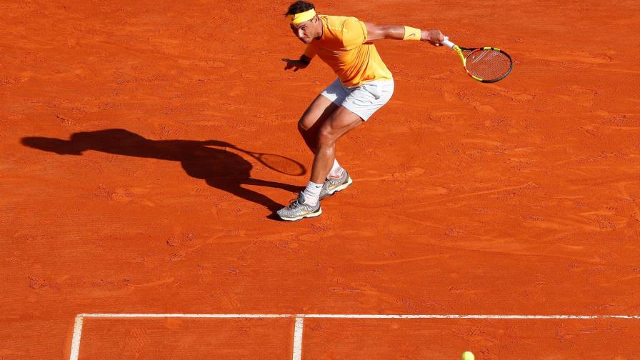 Nadal a paso firme en Montecarlo, Thiem elimina a Djokovic