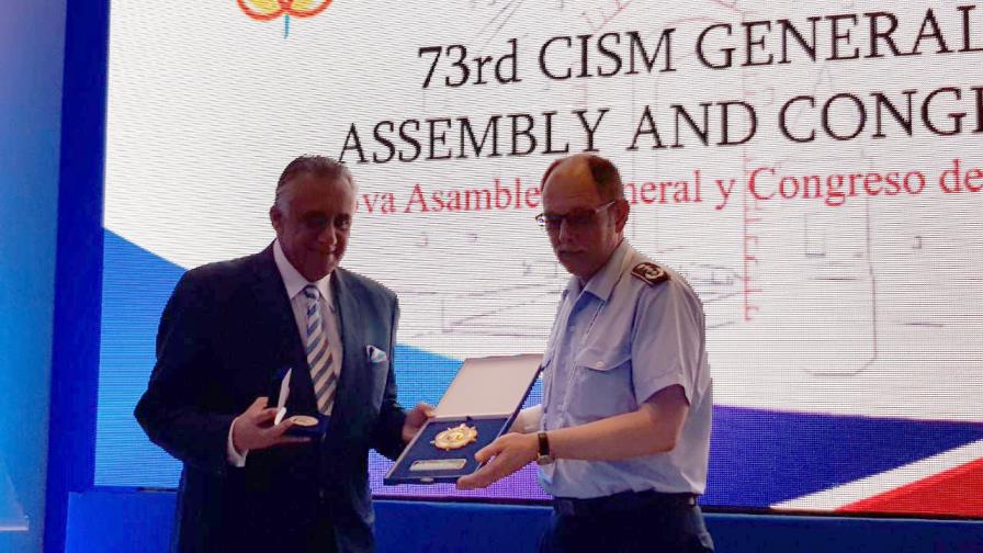 Mejía Oviedo destaca aportes del deporte militar en República Dominicana 