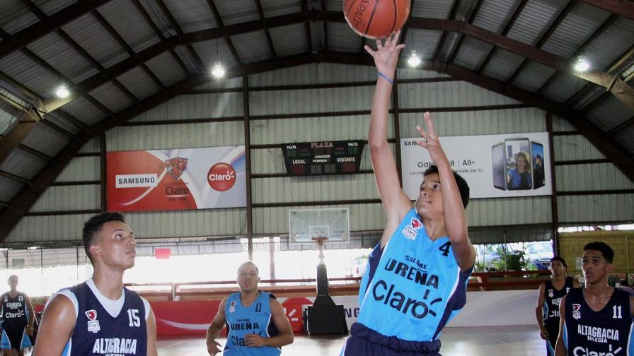 Santiago Apóstol amplía su invicto  y encabeza el  Circuito Norte en la Copa Intercolegial Claro de Baloncesto 2018