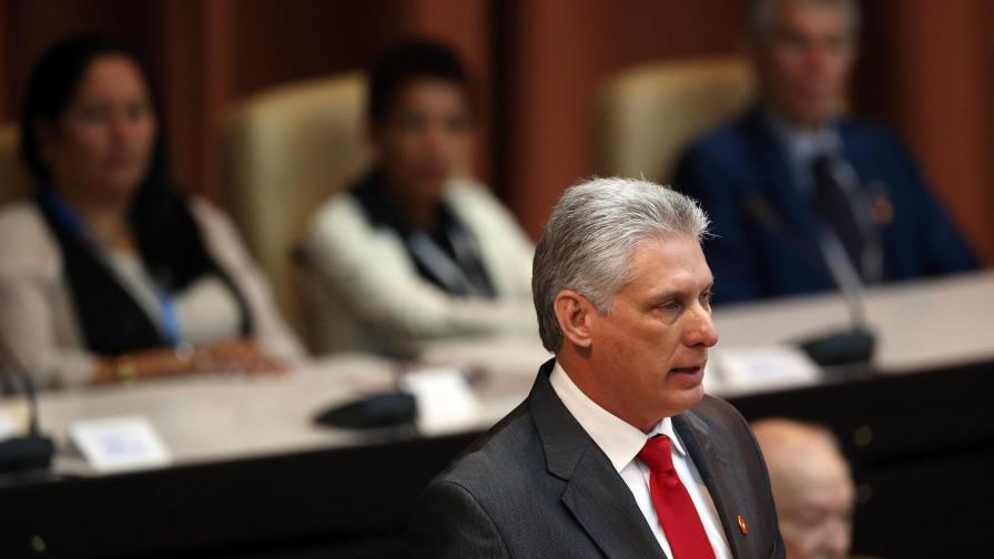 Almagro lamenta la “transición ilegítima” de la “dictadura” de Cuba 