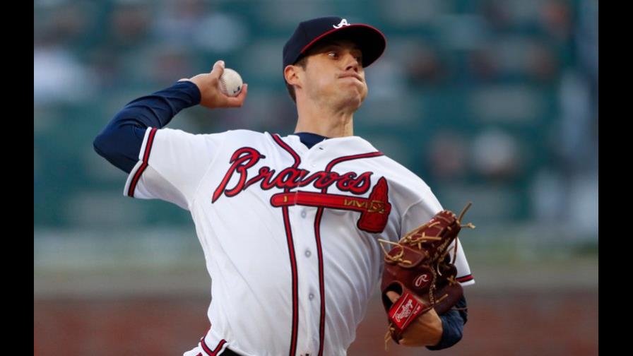 Preston Tucker impulsa cinco y Bravos trituran a Mets Preston Tucker impulsa cinco y Bravos trituran a Mets