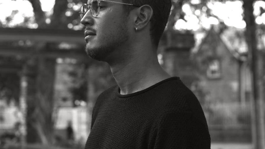 Vicente regresa a cantarlas todas