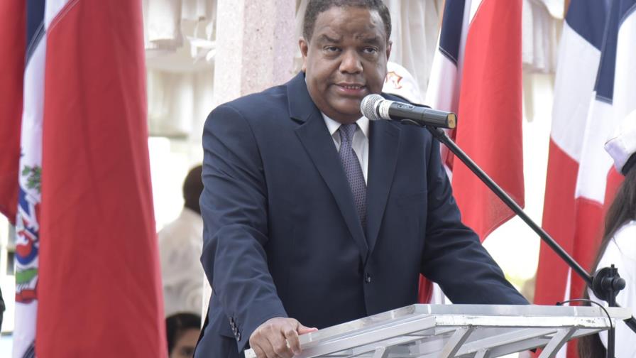 Danilo Díaz proclama en el deporte también hay toda una bibliografía Danilo Díaz proclama en el deporte también hay toda una bibliografía