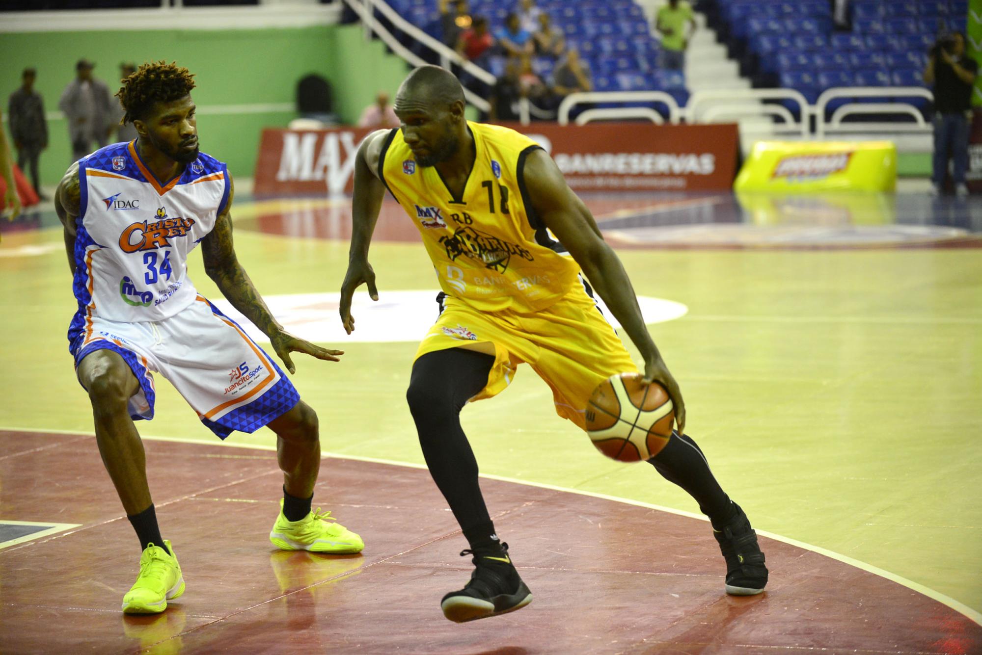 El Barias logra su pase a la serie semifinal en un cerrado juego ante Huellas del Siglo