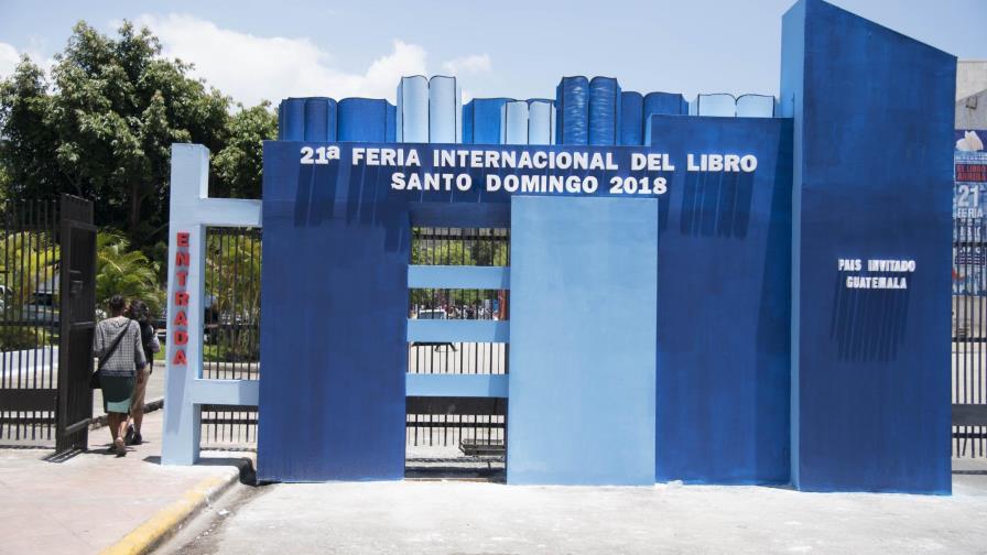 Nutrido programa literario y artístico en el primer fin de semana de Feria del Libro
