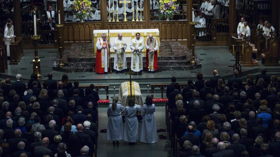 EE.UU. despide a Barbara Bush, “la abuela de todos”, en un solemne funeral 