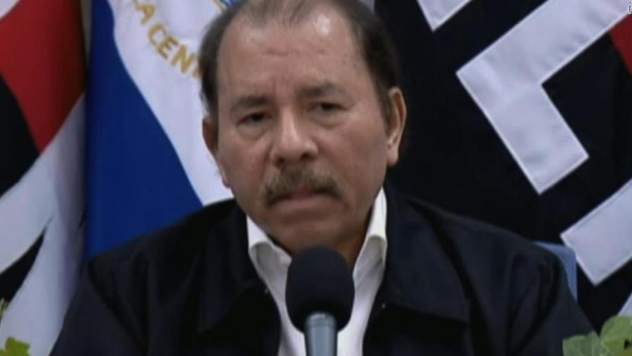Presidente de Nicaragua anuncia revocatoria de reforma que originó violentas protestas Presidente de Nicaragua anuncia revocatoria de reforma que originó violentas protestas