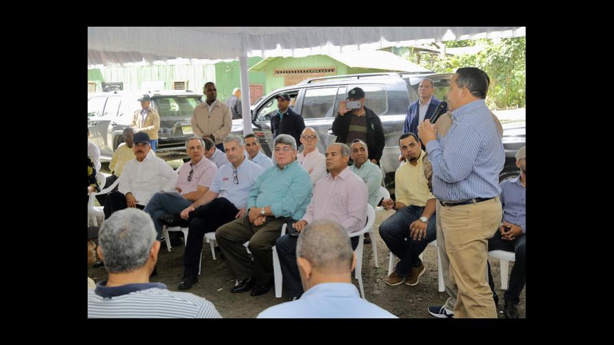 Danilo apoya a productores de Pedro García y piscicultores de Sabana Iglesia para elevar ingresos