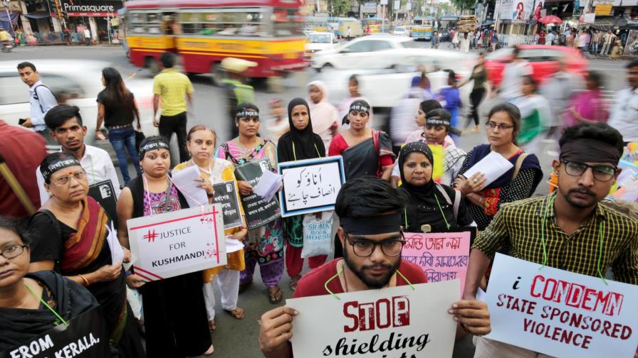  India aprueba la pena de muerte para los violadores de menores de 12 años