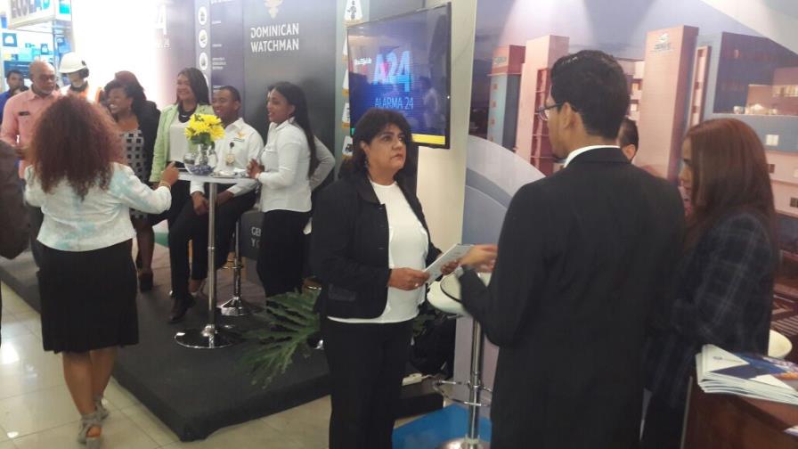 Ministerio de Trabajo inaugura feria sobre seguridad social y salud  