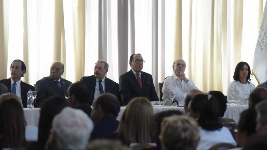 Distintos sectores se dejan sentir en el Congreso por la Ley de Partidos