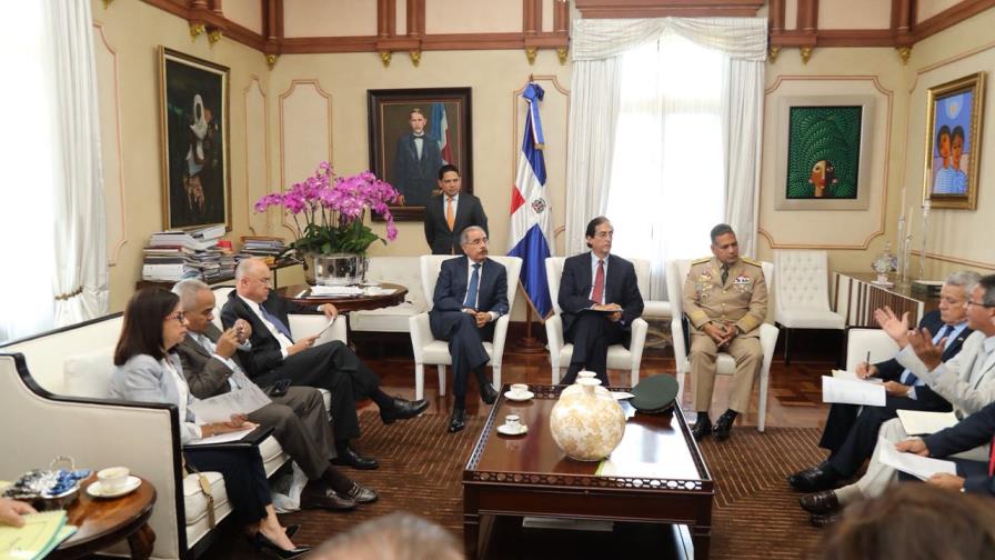 Presidente Danilo Medina revisa proyectos para desarrollo comunidades fronterizas