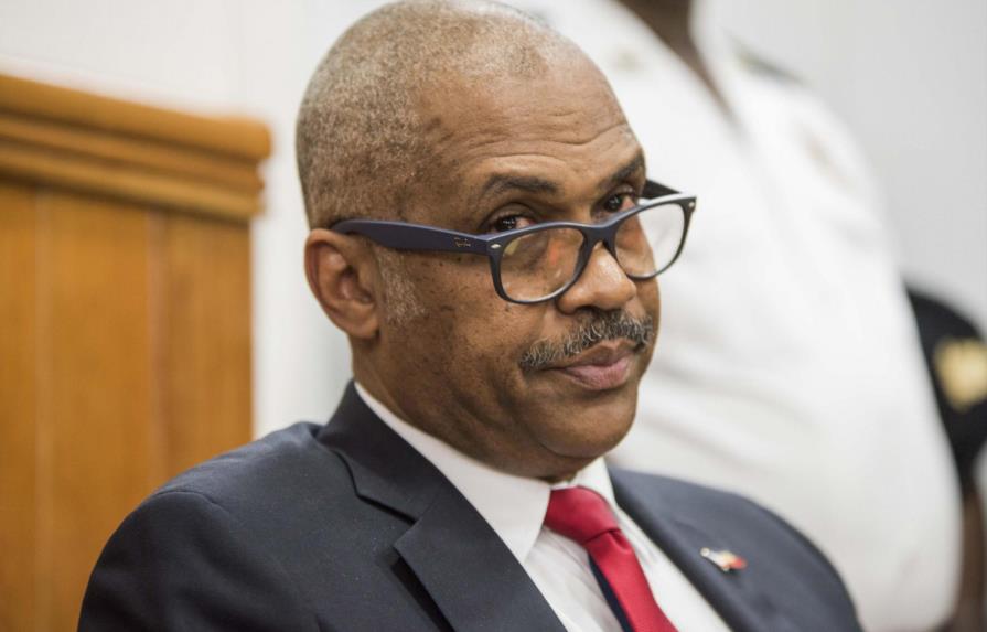 Reorganización del gobierno de Haití bajo presión parlamentaria