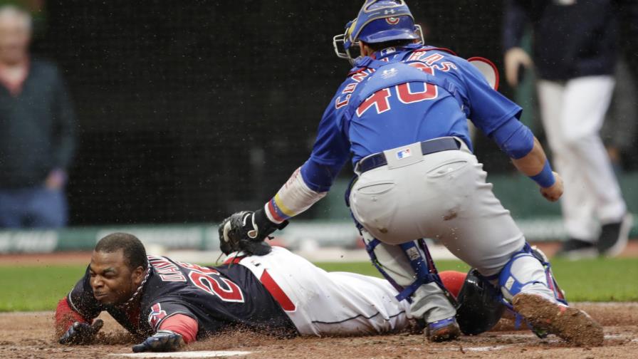 José Ramírez despachó tres hits, pero los Indios cayeron ante los Cubs