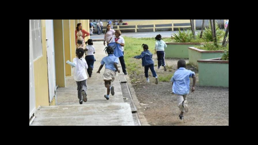 La mayoría cree que en República Dominicana se maltrata a la niñez de diferentes maneras