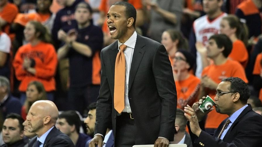 Misión complicada la de Ron Sánchez como dirigente en la NCAA Misión complicada la de Ron Sánchez como dirigente en la NCAA