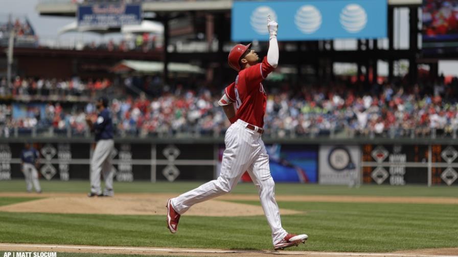 Cuandrangular de Aaron Altherr ayudó a Arrieta y Filis a superar a Diamantinas 