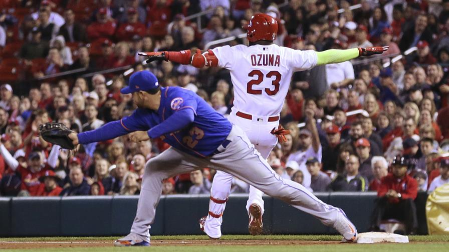 Ozuna reencuentra la pólvora; Cardenales vencen a Mets Ozuna reencuentra la pólvora; Cardenales vencen a Mets