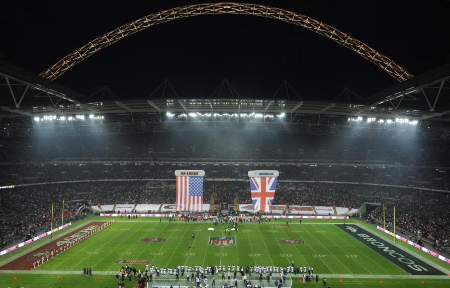 Dueño de equipo de la NFL quiere comprar el estadio Wembley