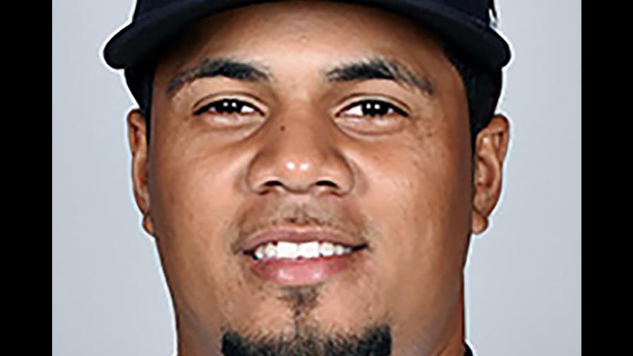 Candelario, tigre de la esquina caliente Candelario, tigre de la esquina caliente